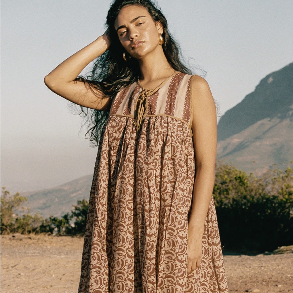 Daughters of India Aahna Dress ~ Walnut